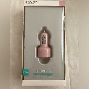 NWT Pink 2-Port USB Car Charger